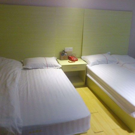 Yuexiu Huafeng Hotel Guangzhou Buitenkant foto